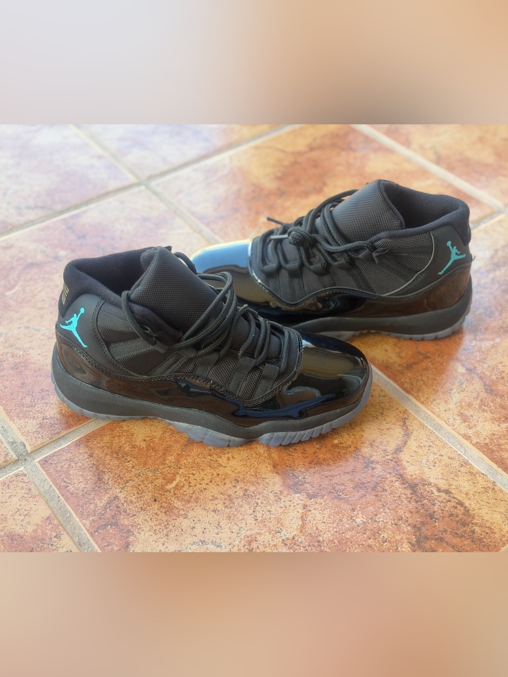 Size 8 Men’s And Woman’s 9.5 - Jordan Retro 11 Gamma Blue 2025 Athletic